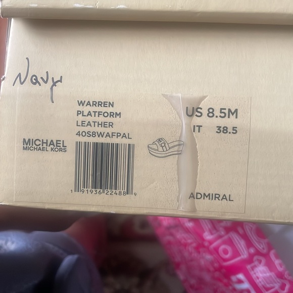 Michael kors Warren platform leather slide . - Picture 6 of 6